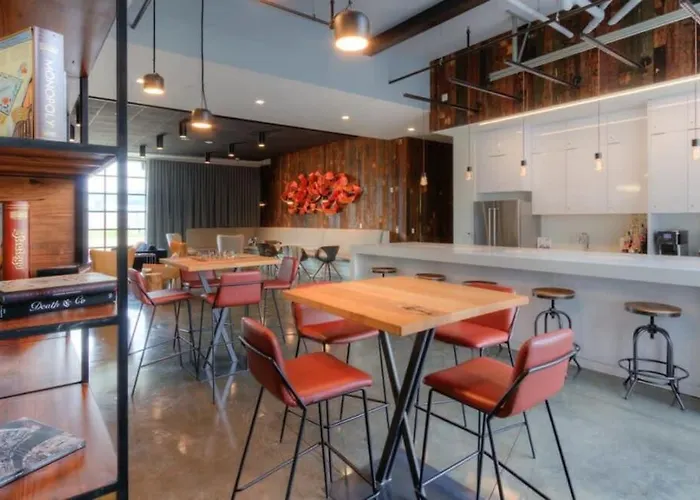 Cozysuites Modern Sdo, Lawrenceville Apartment *